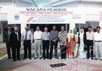 Wacana Pemikir : Cabaran Pemikiran Dan Pemikiran Strategi Bangsa Melayu Abad Ke-21