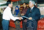 Dato Naib Canselor merasmikan mesyuarat PIBG Sekolah Rendah Sultan Ahmad Tajuddin