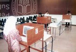 Suasana dan aktiviti dalaman Pusat Komputer