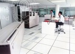 Suasana dan aktiviti dalaman Pusat Komputer