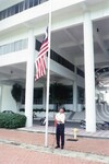 Bangunan Canselori Upacara Menaikkan bendera di hadapan bangunan Canselori