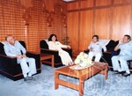 Lawatan Menteri Rafidah Aziz ke Kampus Darulaman