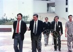 VC menyantuni YB Ahmad Sarji Abdul Hamid