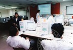 Kursus Dalaman Di Makmal Komputer