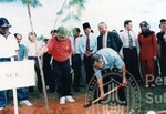 Program Penanaman Pokok di sekitar pintu masuk kampus UUM