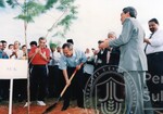 Program Penanaman Pokok di sekitar pintu masuk kampus UUM