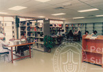 Suasana di Perpustakaan Kampus Darul Aman